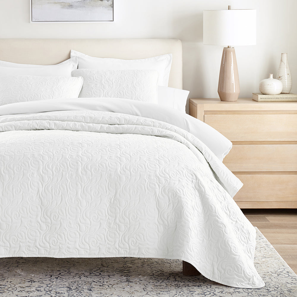 3-Piece Floral Stitch Quilted Coverlet Set
